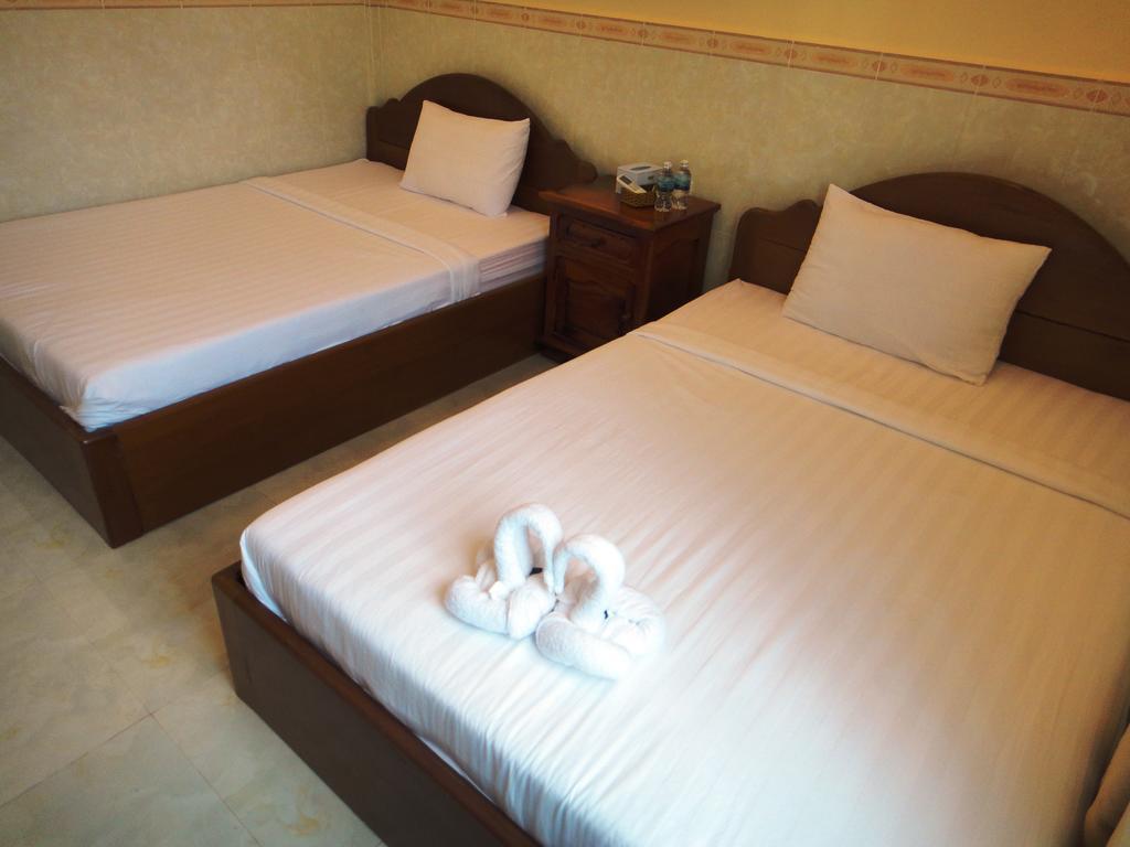 Borey Vatanac Guesthouse Kampot Exterior photo