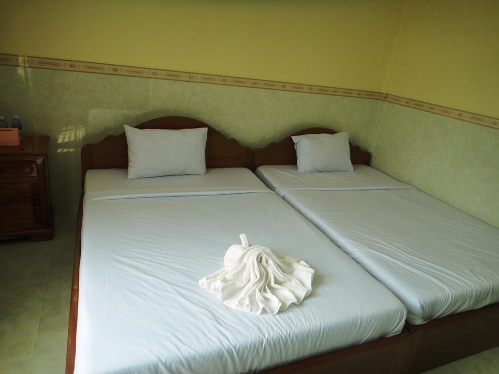 Borey Vatanac Guesthouse Kampot Exterior photo