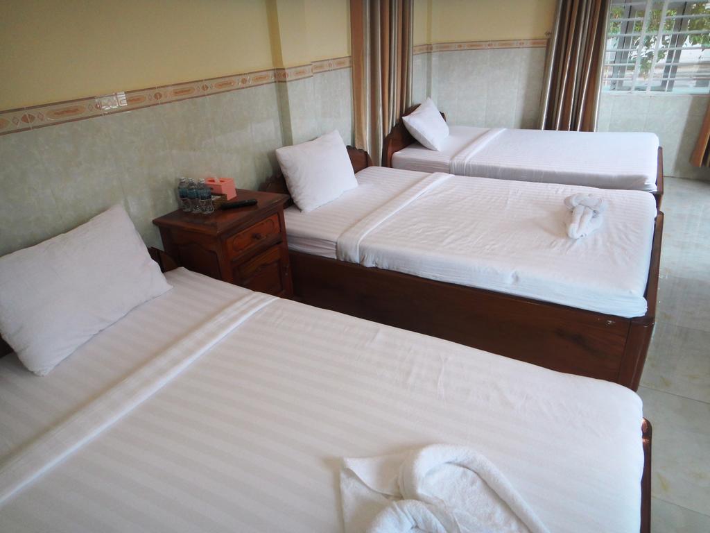 Borey Vatanac Guesthouse Kampot Exterior photo